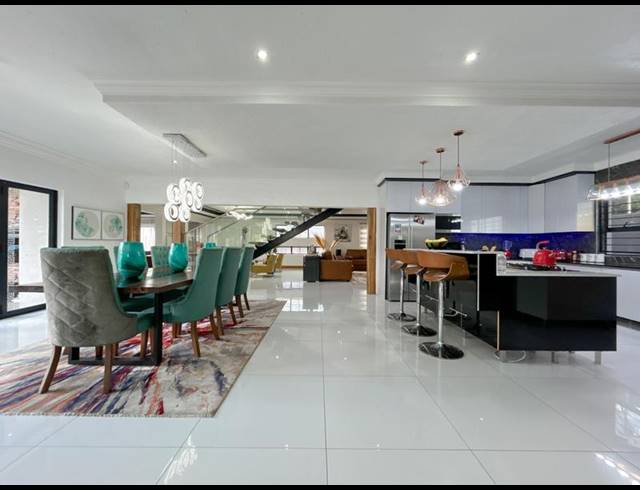 4 BEDROOM HOUSE FOR SALE IN NORTHCLIFF